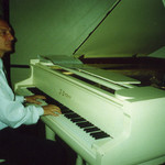 Alex, 68
