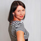 Elena, 49