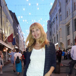 Anna, 63