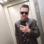 Max, 34