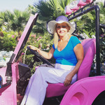 Larisa, 60