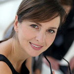 Amely, 42