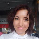 Anna, 43
