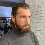 Albert, 44