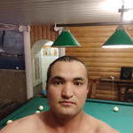 Uchqunbek, 37