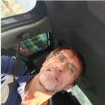 Andr, 47