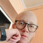 Sam, 32