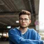 Dima, 27