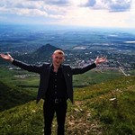 Alex, 31